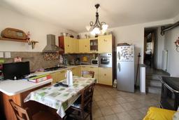 Casa indipendente in Santo Stefano Roero, Santo Stefano Roero