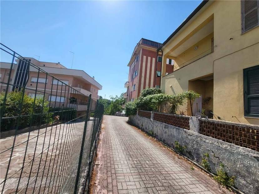 Trilocale, Pontecorvo — foto 4 di 5