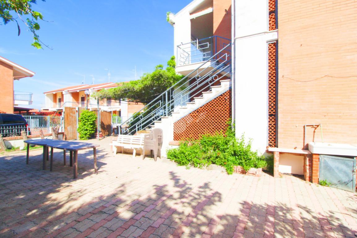 Villa a schiera in Via Lecce 34, Campomarino
