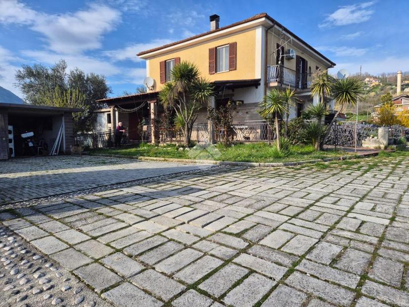 Villa in Via Villa Carrara, Sora — foto 3 di 5