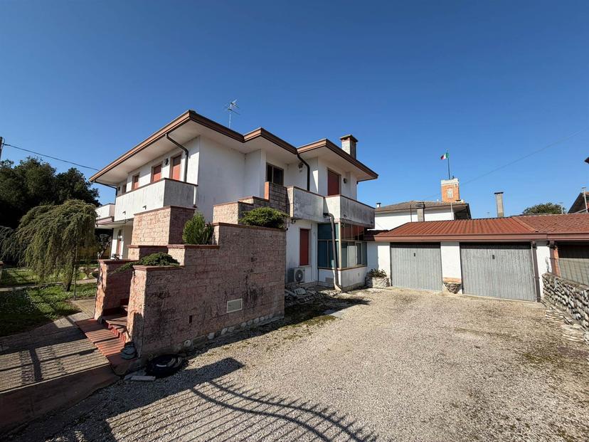 Casa indipendente in Via Roma, Pettorazza Grimani — foto 5 di 5