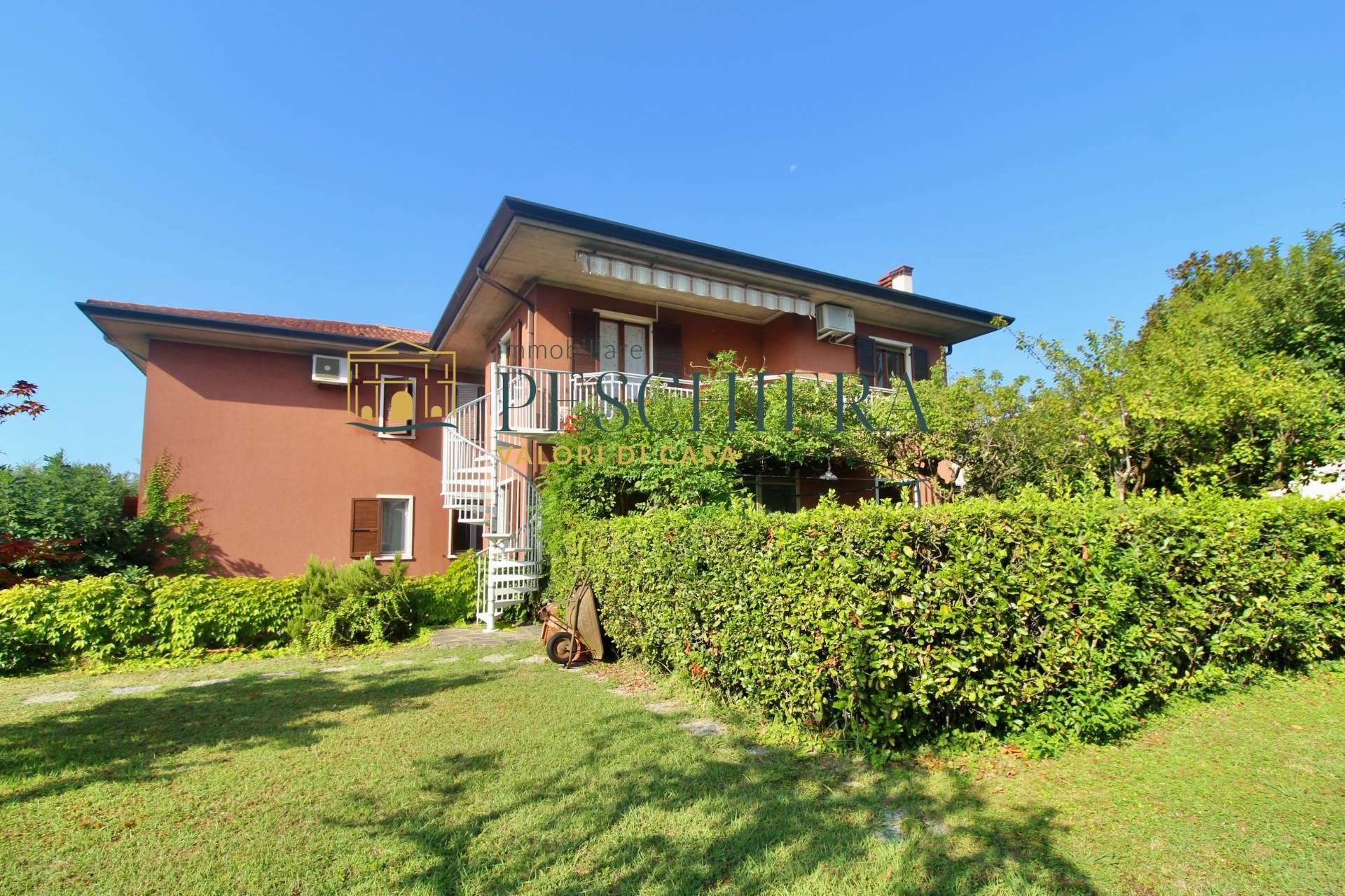 Trilocale in Via Piemonte 11, Peschiera del Garda