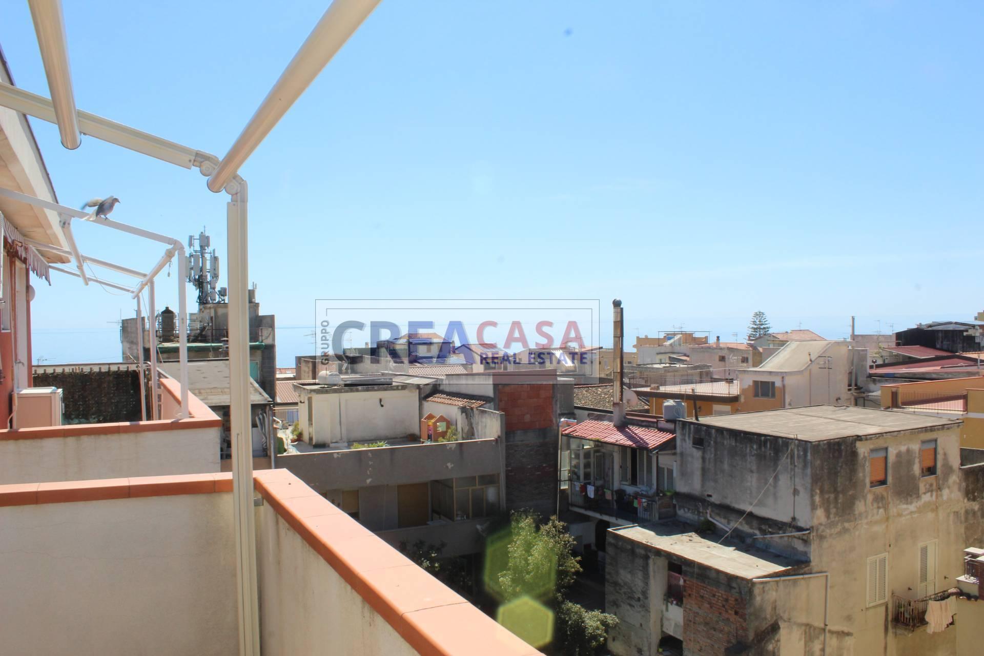 Quadrilocale in Via Sparagonà 10, Santa Teresa di Riva