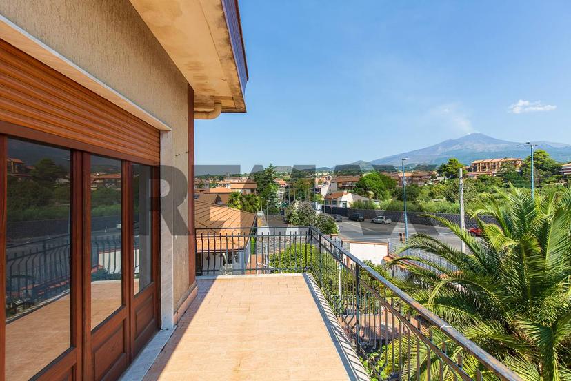 Appartamento in Via Tondo 23, Pedara — foto 2 di 5