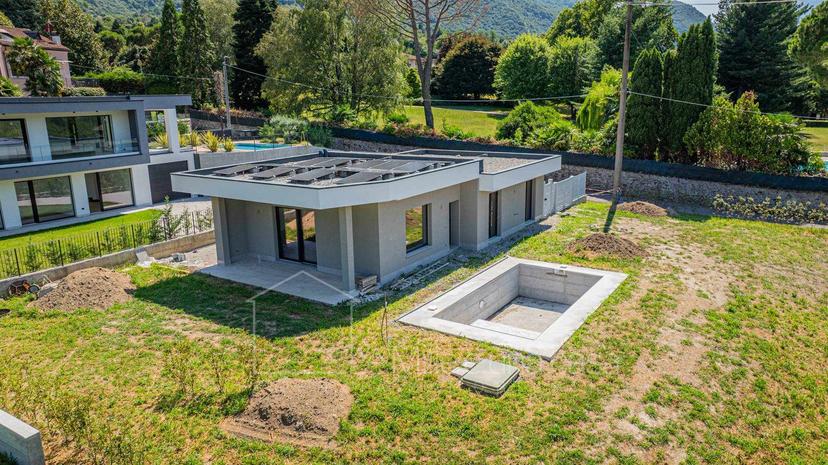 Villa in Via Perlino, Colico — foto 4 di 5
