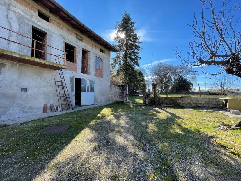 Villa unifamiliare in Via della Conciliazione 3, Mereto di Tomba — foto 5 di 5