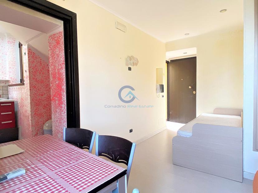 Casa indipendente in Vicoletto II Maddalena 20, Catanzaro — foto 3 di 5