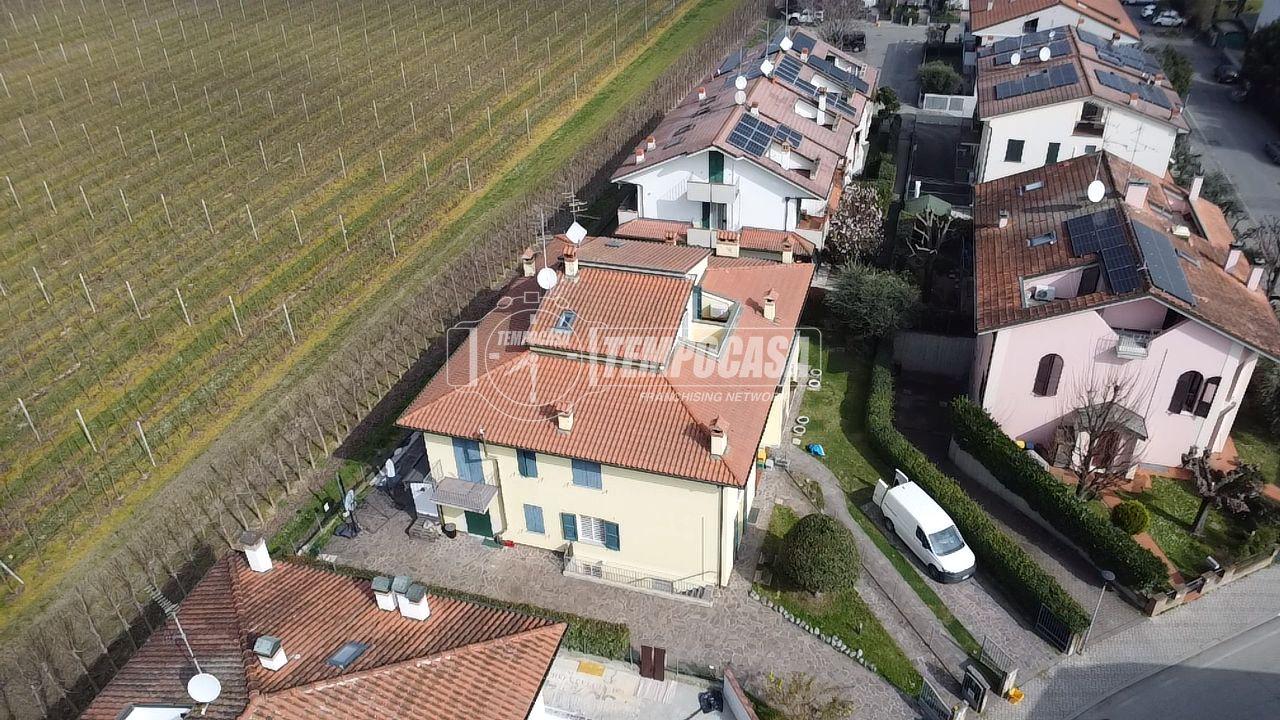 Casa indipendente in Via Arnaldo Cavallazzi 204, Castel Bolognese