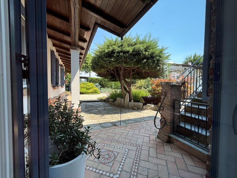 Villa unifamiliare, Tortona — foto 3 di 5