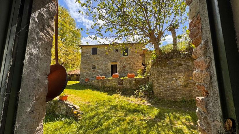 Rustico in Vallurbana Voc Pontegarbo, Città di Castello