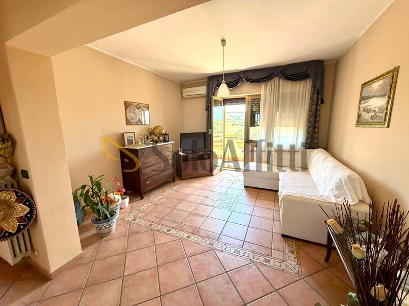 Quadrilocale in Località Fosso Corno  6, Roseto degli Abruzzi — foto 2 di 5