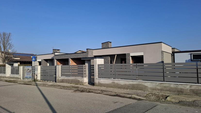 Villa bifamiliare in Strada Regina, Gossolengo — foto 2 di 5