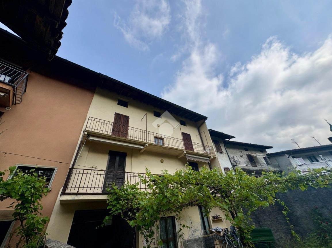 Quadrilocale in Via del Negro, Gandino
