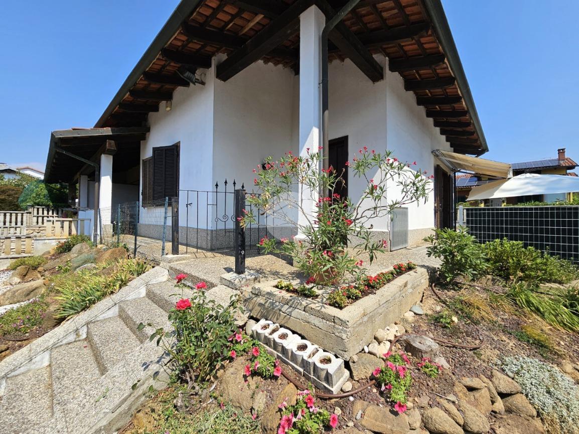 Villa a schiera in Str. Cascina Rossa 9, Torrazza Piemonte