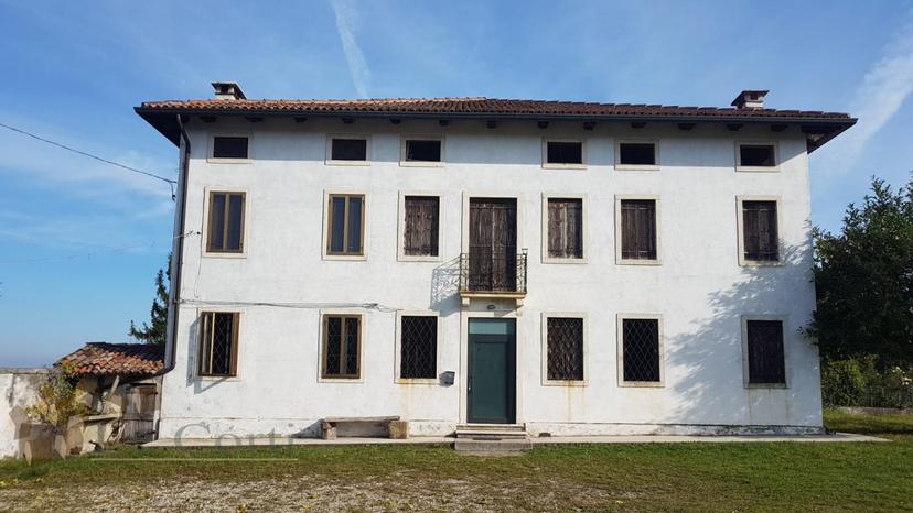 Villa, Brogliano — foto 2 di 5