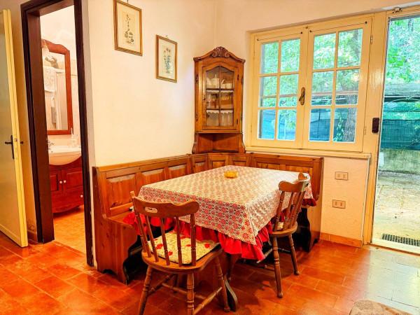 Villa plurifamiliare in Via delle Felci 51, Valentano — foto 2 di 5
