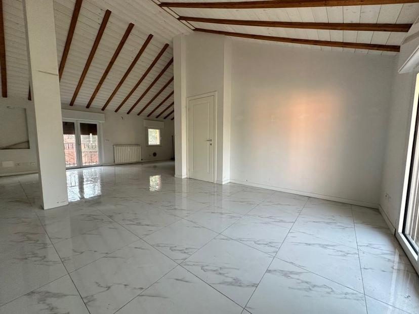 Bilocale in Via Ciclamino 7, Cusano Milanino