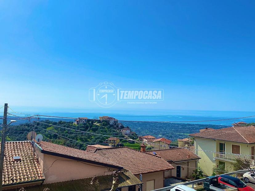 Casa indipendente in Via della Resistenza 74, Montignoso — foto 3 di 5