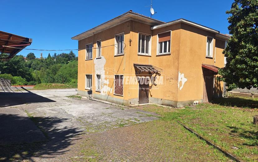 Villa, Carate Brianza