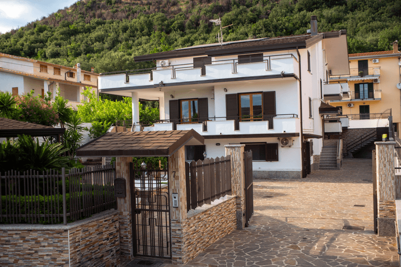 Villa in Via Vigne Vecchie 7, San Salvatore Telesino — foto 3 di 5