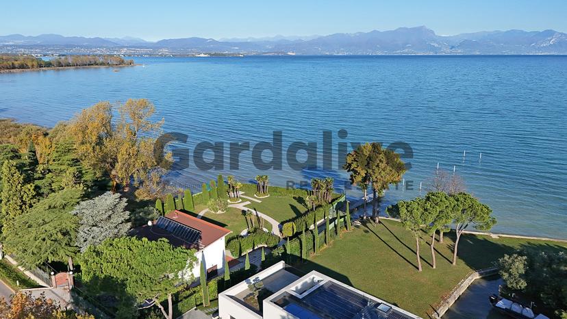 Villa, Peschiera del Garda — foto 2 di 5