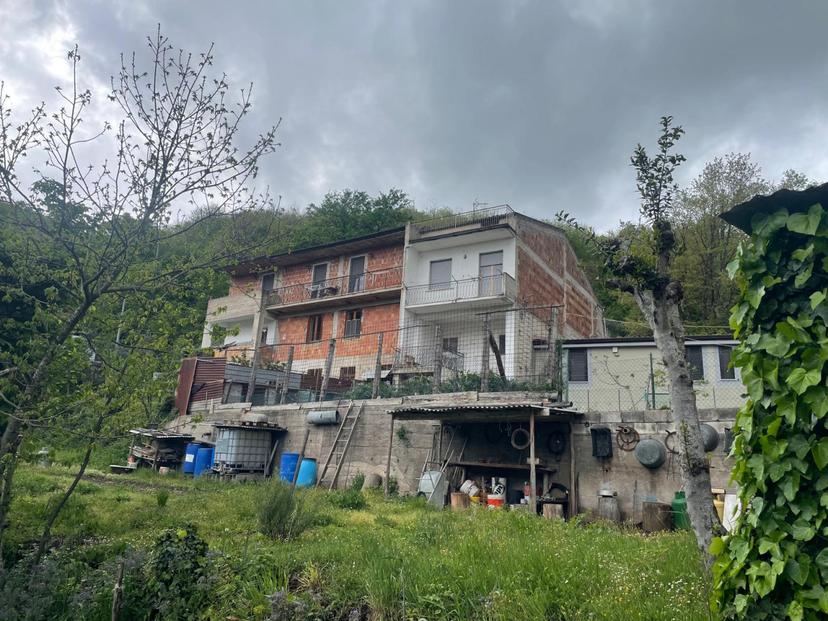 Villa a schiera in Via Castagne, Tramutola — foto 2 di 5