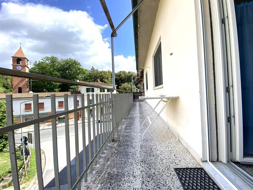 Appartamento in Via della Camminata, Montecatini Val di Cecina — foto 2 di 5