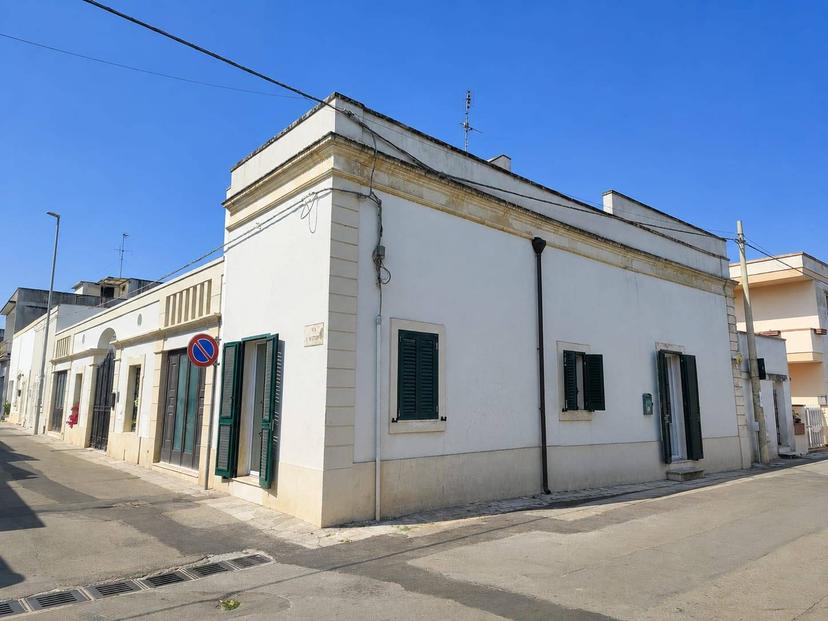 Casa indipendente in Via De Viti De Marco, Uggiano la Chiesa — foto 4 di 5