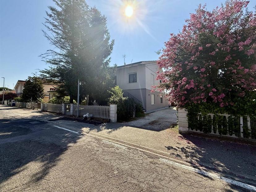 Quadrilocale in Via Aaguta 116, Bagnacavallo — foto 2 di 5