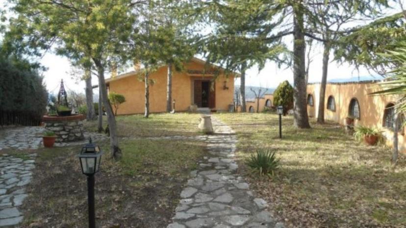 Casa indipendente in S. Maria delle Grazie, Scandriglia