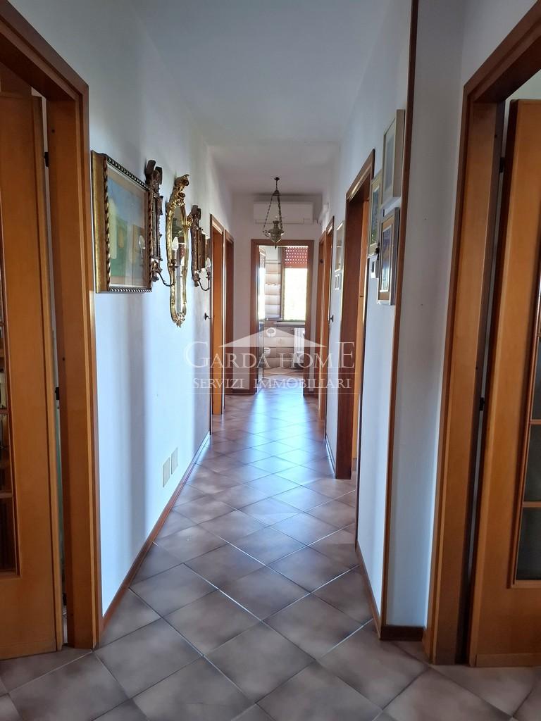 Appartamento in Via Michelangelo, Desenzano del Garda — foto 4 di 5