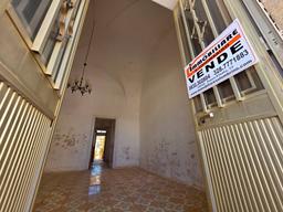 Quadrilocale in Via Regina Elena 30, Santa Cesarea Terme