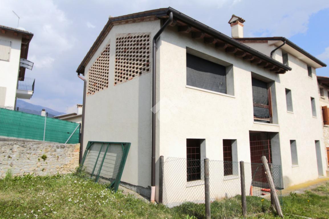 Villa in Via S. Gaetano 47, Castelcucco