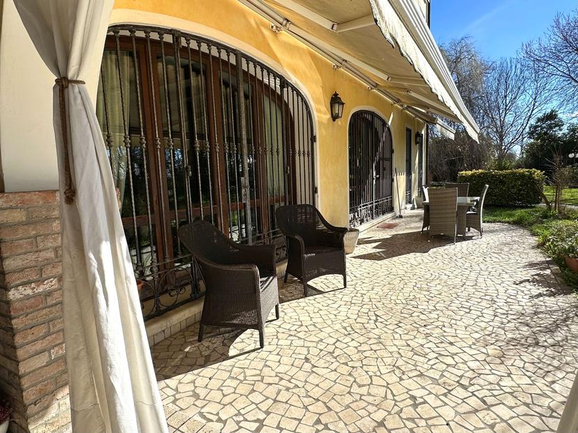 Villa unifamiliare in Via Mussetta di Sopra 100, San Donà di Piave — foto 3 di 5