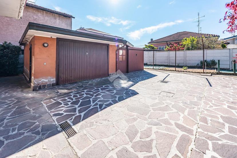 Villa in Vicolo Abruzzi 3, Lainate — foto 3 di 5