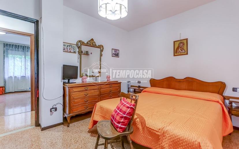 Trilocale in Viale XXV Aprile 22, Somma Lombardo — foto 4 di 5
