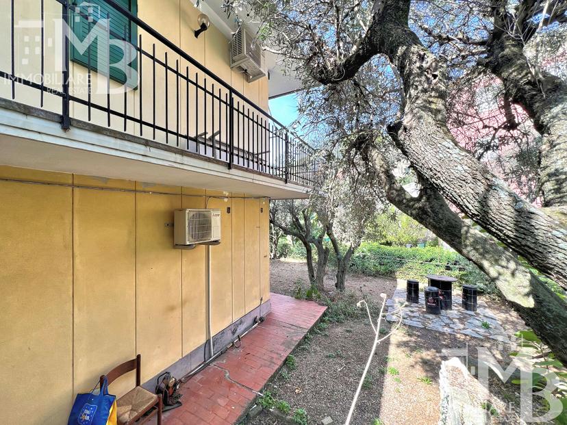 Appartamento in Via Montefiorito 29, Recco