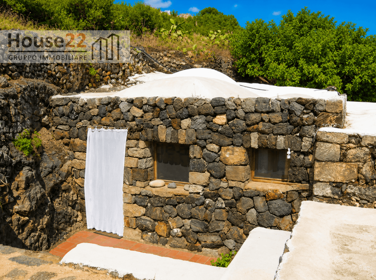 Rustico in Contrada Bonsulton, Pantelleria