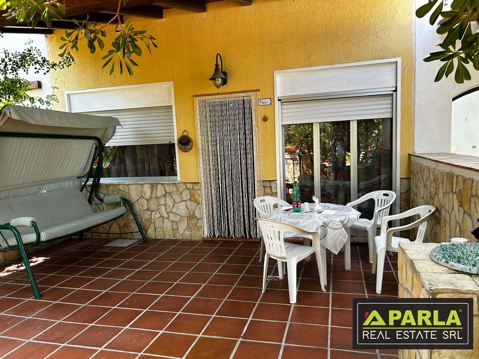 Villa bifamiliare in Cefalù, Cefalù