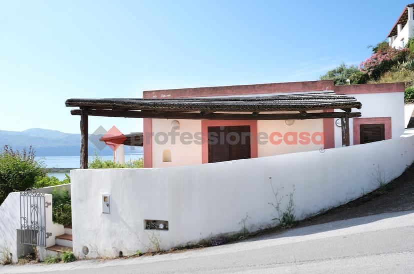 Villa in Via Vittorio Alfieri 26, Santa Marina Salina — foto 2 di 5