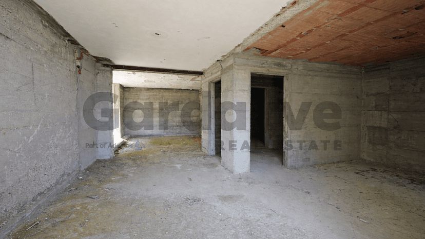 Casa indipendente in Via Bocca di Croce 1, Salò — foto 2 di 5