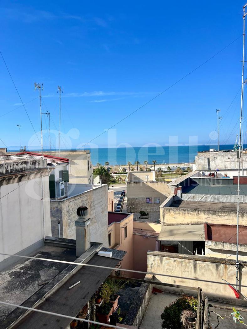 Trilocale in Piazza Plebiscito , Barletta — foto 4 di 5
