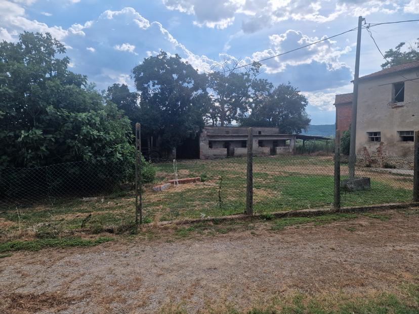 Casale, Lucignano — foto 4 di 5