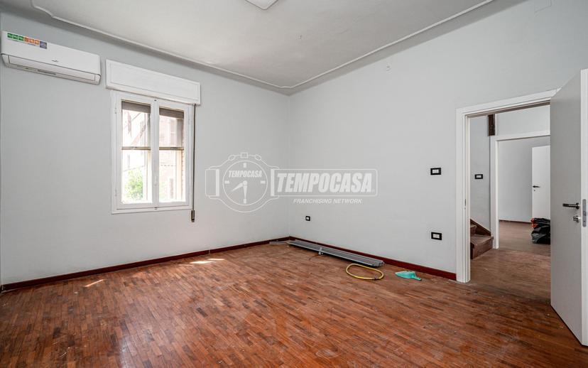 Villa a schiera in Via Antonio Veneri, Reggio nell'Emilia — foto 2 di 5