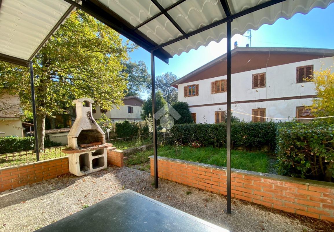 Villa a schiera in Via degli Abeti 16, Valentano