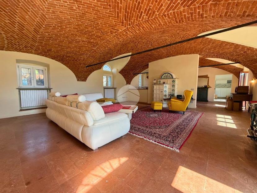 Casa indipendente in Regione Spassone 7, Pezzana — foto 3 di 5