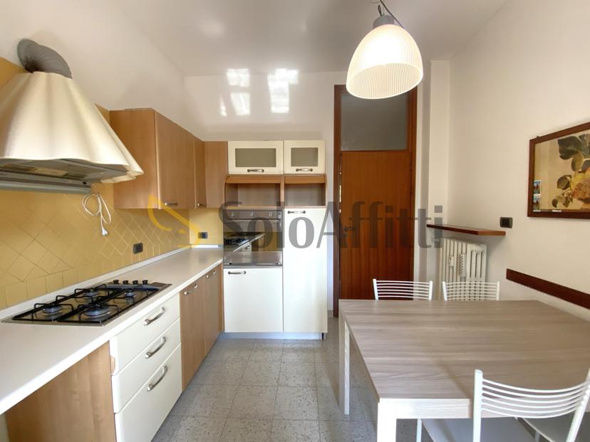 Stanza in appartamento in Via Carlo Bricé Snc, Forlì — foto 3 di 5
