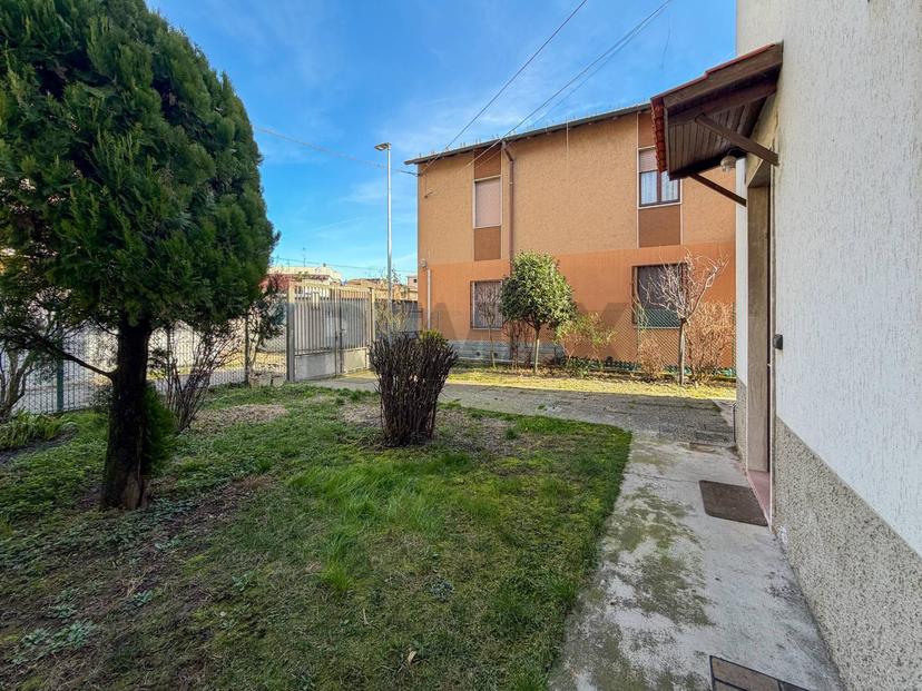 Villa in Via Don Enrico Tazzoli 5, Rho — foto 4 di 5