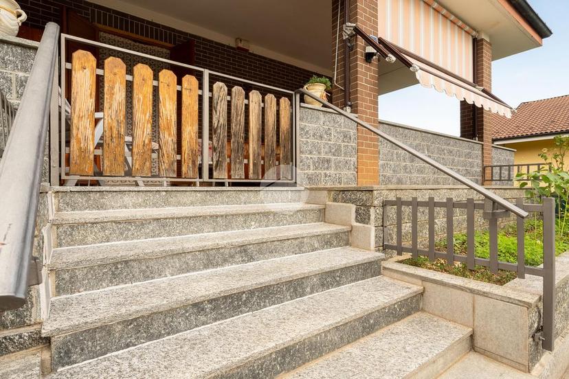 Villa in Via Francesco Petrarca 6, San Gillio — foto 5 di 5