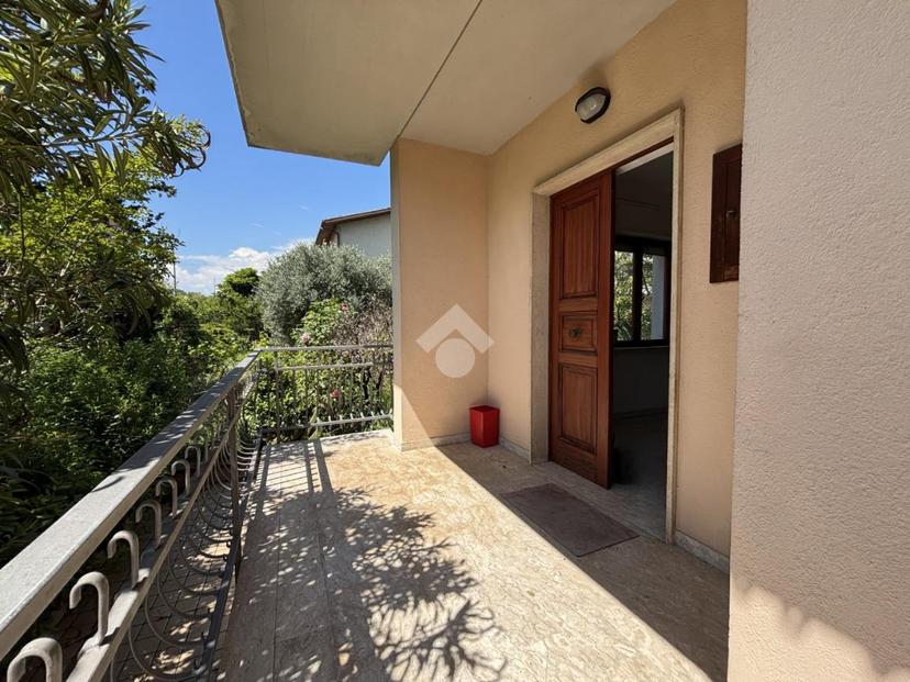 Villa in Via Benedetto Croce 10, Penna Sant'Andrea — foto 2 di 5